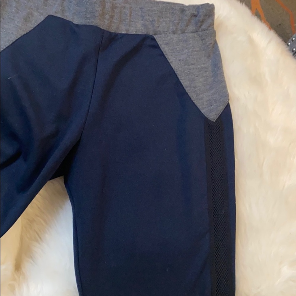 Structured leggings